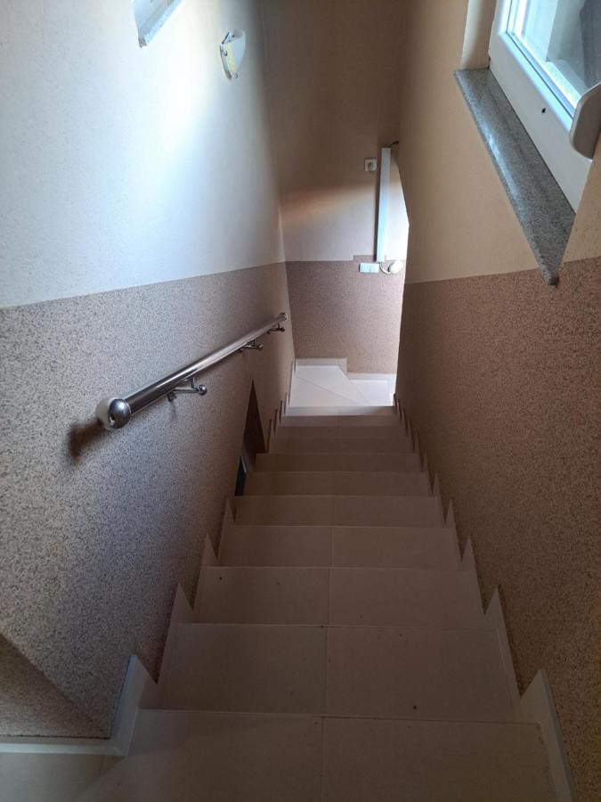 Apartman Avram Kotor Varos Exterior photo
